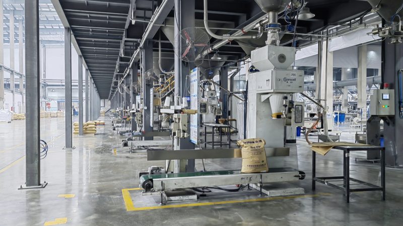 改性塑料：深圳生产厂家的技术革新之路**